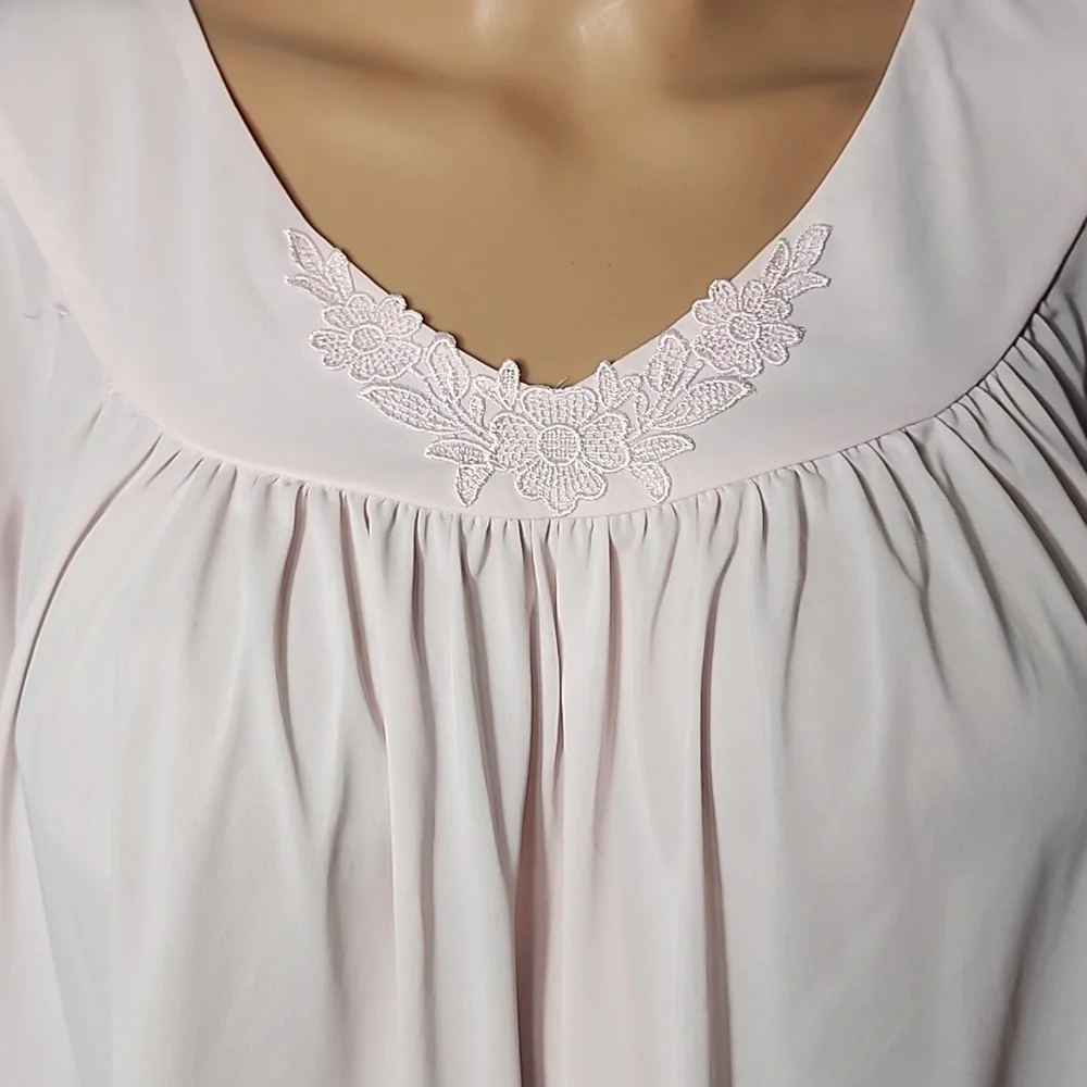 Miss Elaine‎ Women's Ruched Nylon Tricot Short Sleeve Nightgown Pink Size M